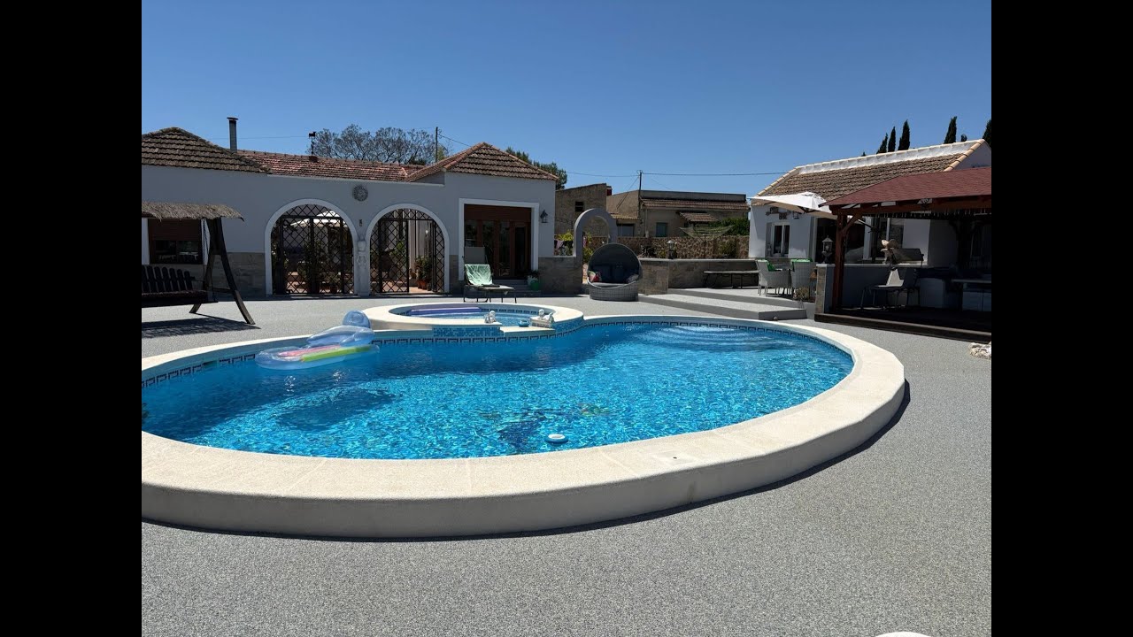Amazing country 5 Bed villa Jacarilla with pool and seperate accomodation