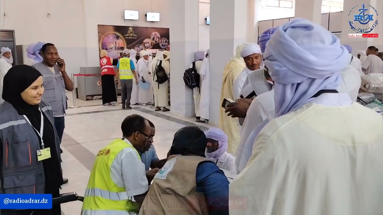إنطباعات حجاج بيت الله الحرام من مطار توات الشيخ سيدي الحاج محمد بلكبير
