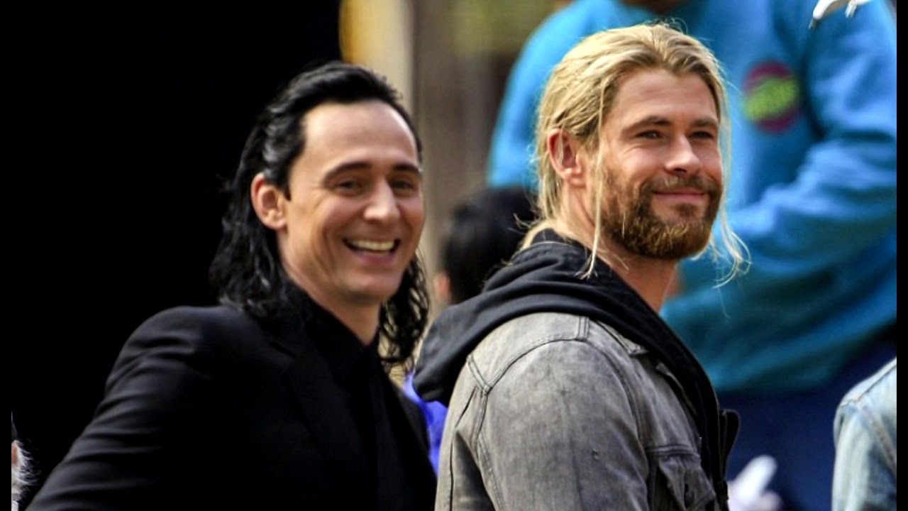 雷神3索爾洛基片場花絮Thor and Loki on set of Thor: Ragnarok