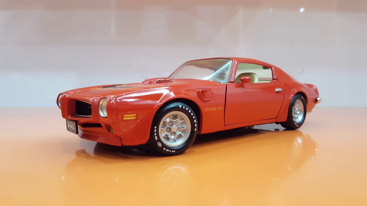 ERTL 1/18 Diecast - 1973 Pontiac Firebird