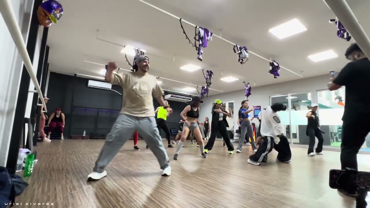 AeroDance (Uriel Álvarez)