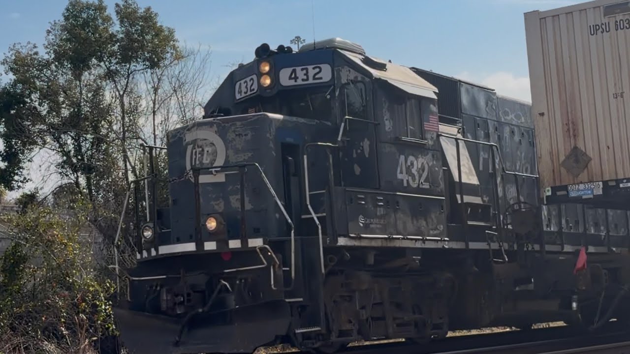 CSX Y101 And FEC Job 79 meet 10:34 AM