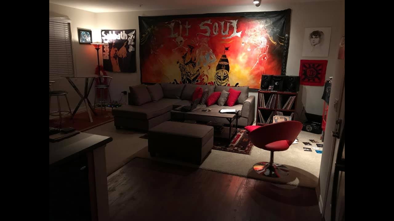 LIT SOUL - Rob Chevelle MTV CRIBS 3