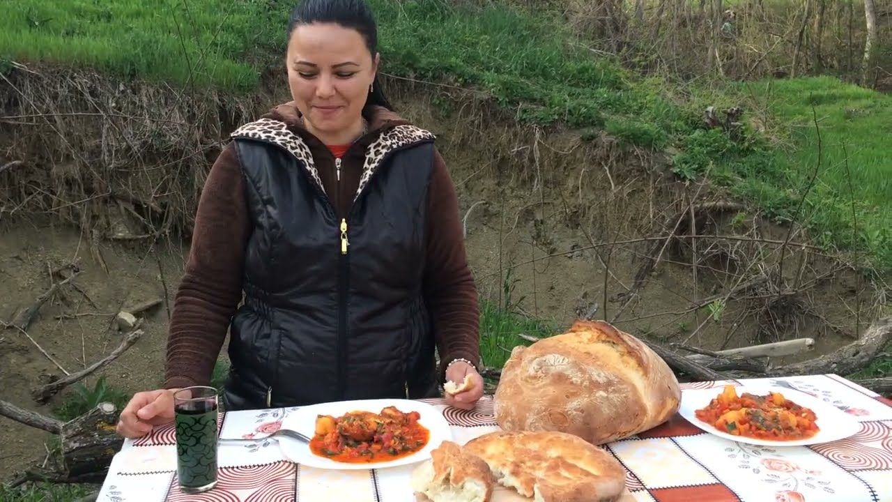 Tocanita de peste facuta la ceaun de fonta