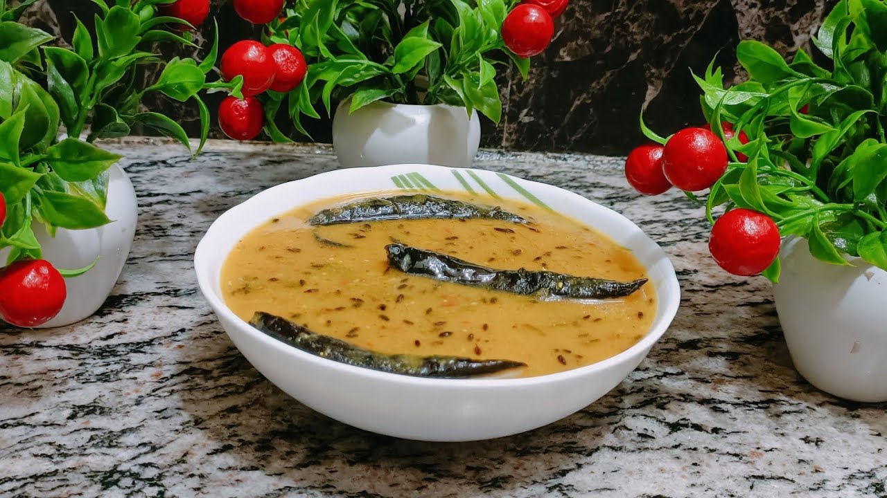 Kachchi emily ki khatti dal kaise banaye 🤤 
