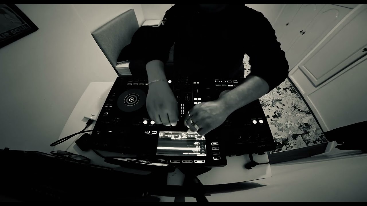 Dark Minimal-Techno |Dublin by ILUSONARI