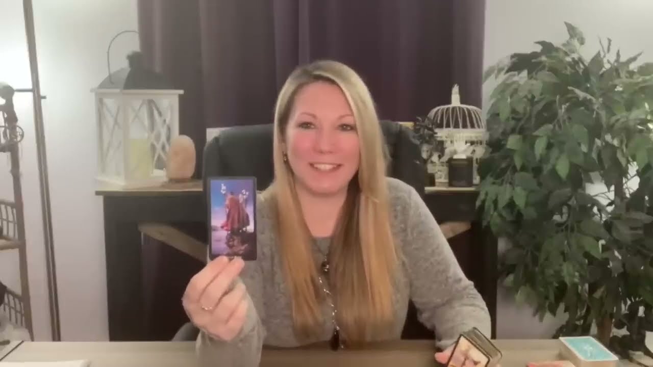 Gemini ♊️ This Person’s About To Sweep You Off Your Feet! 💕 July 18th-25th Tarot Reading