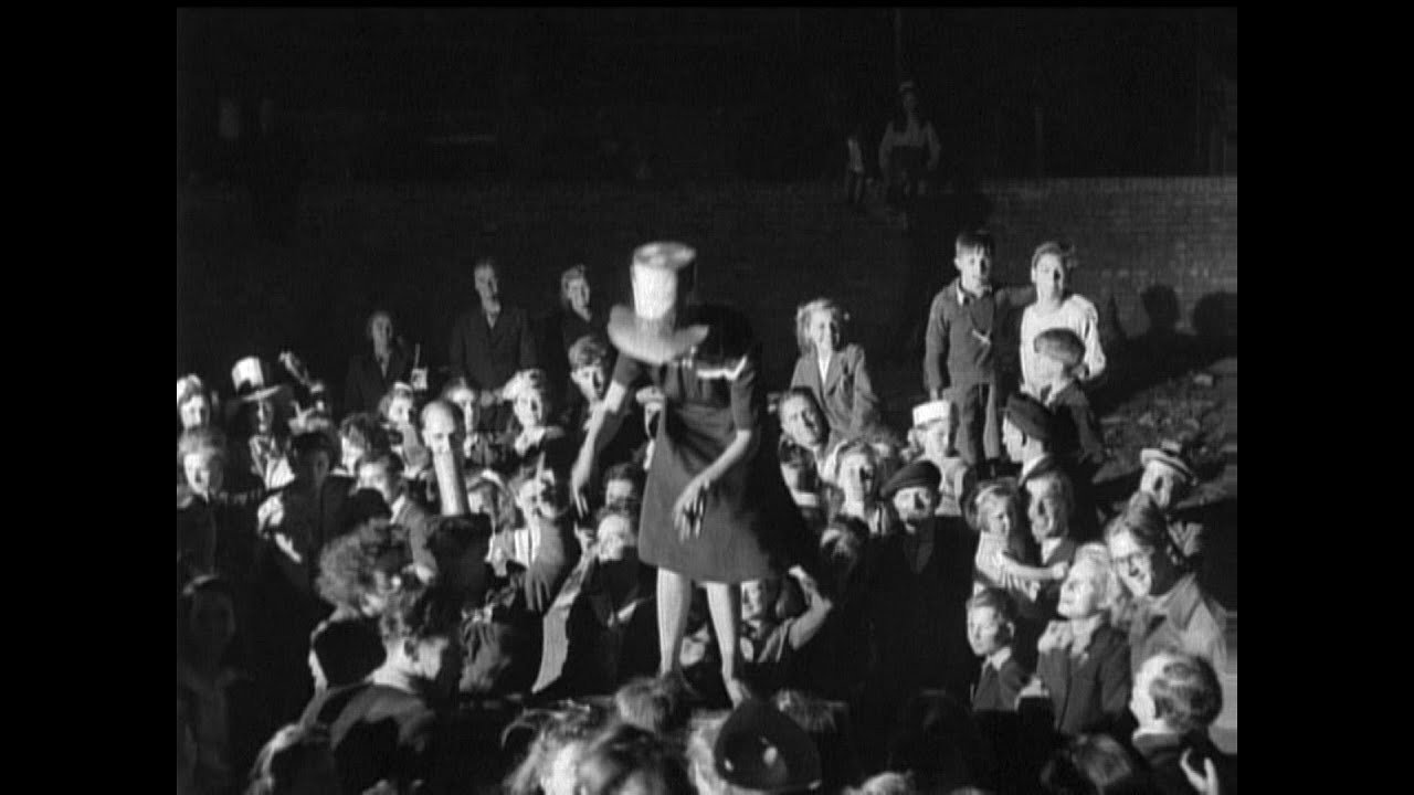 VJ DAY CELEBRATIONS - PART SOUND