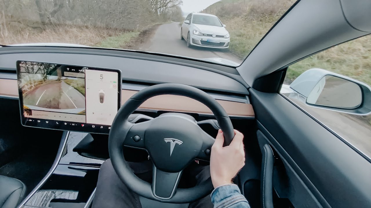 Driving a Tesla Model 3 on UK Roads! POV