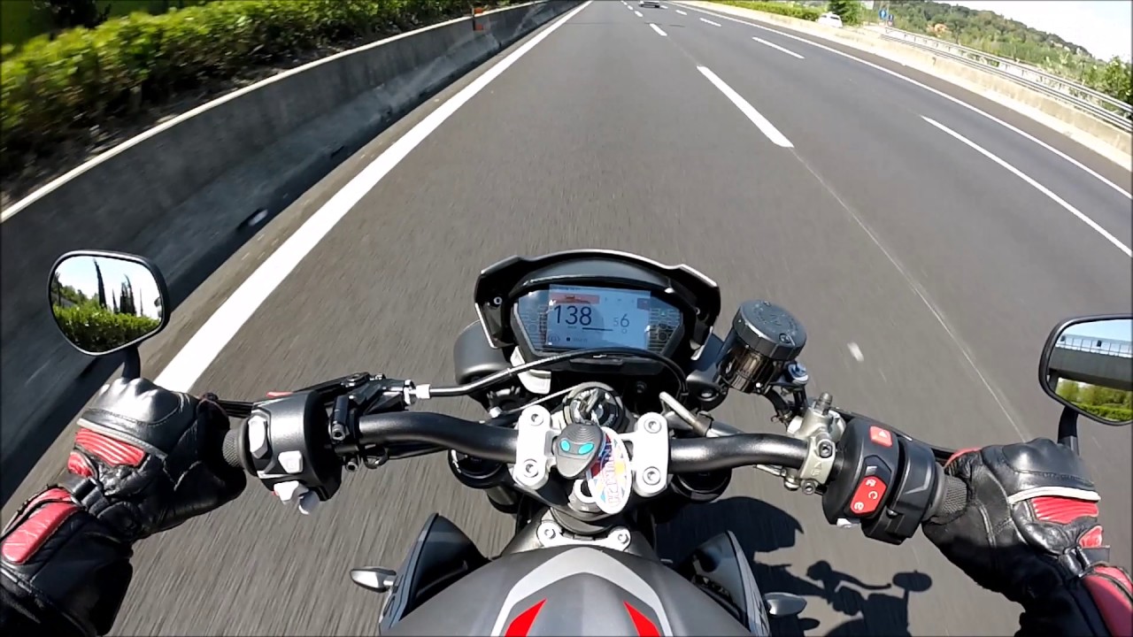 Triumph Street Triple RS Test Ride