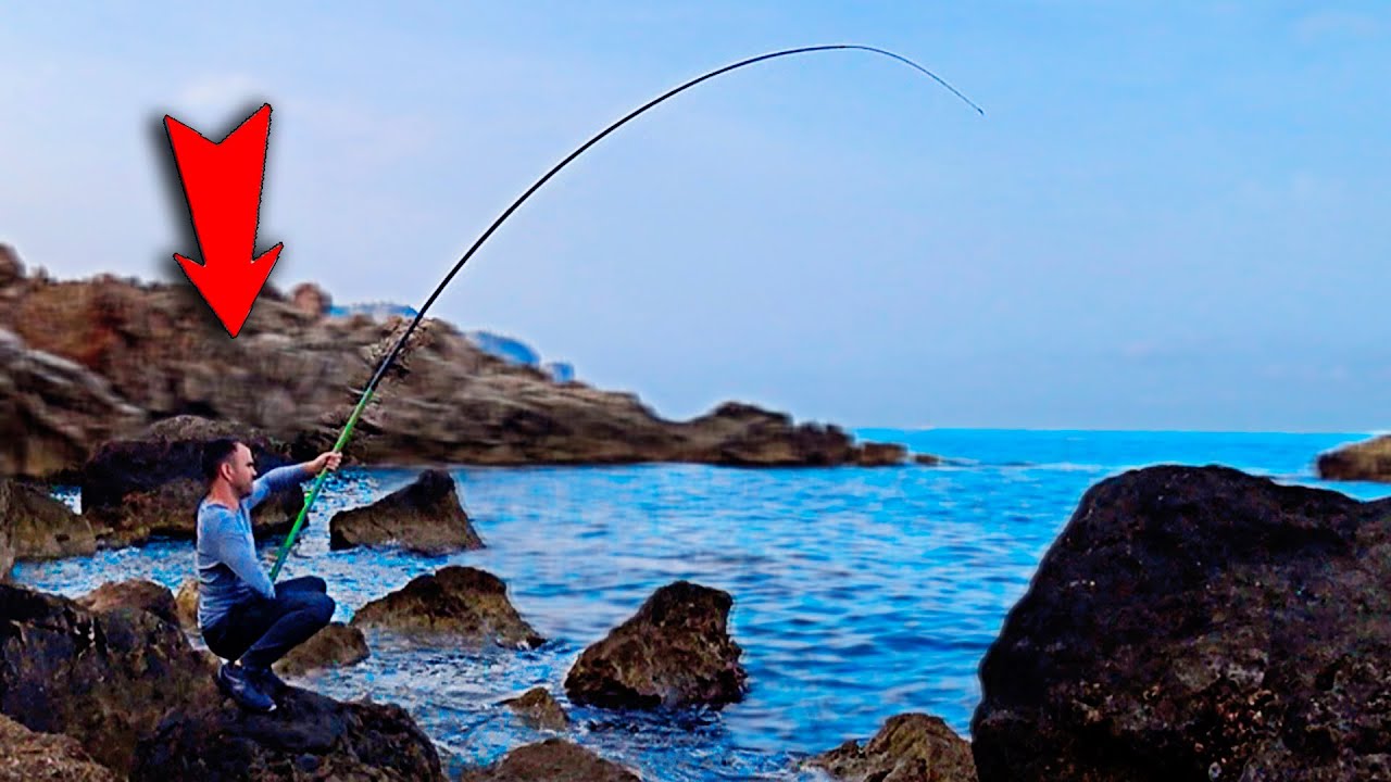 PESCA al TIENTO con caña de MANO... ¡CÓMO PICABAN AQUÍ!