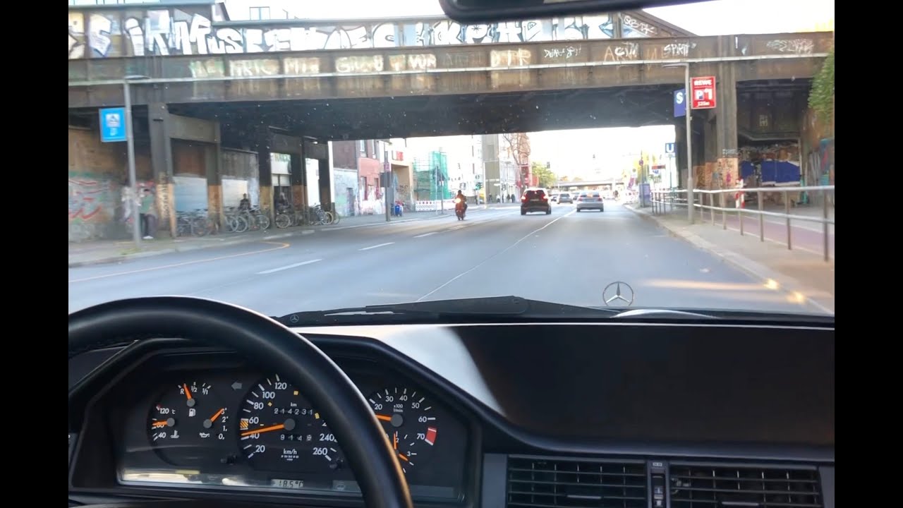 W124 I 320 I Berlin City Cruising