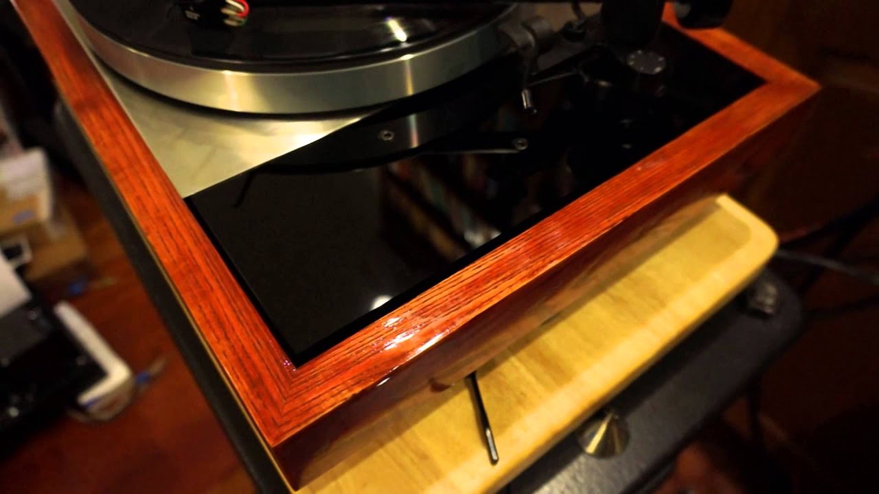 Midnight sugar, Linn Ekos 2 on Musica Armboard & Musica Baseboard II by Linn Specialist