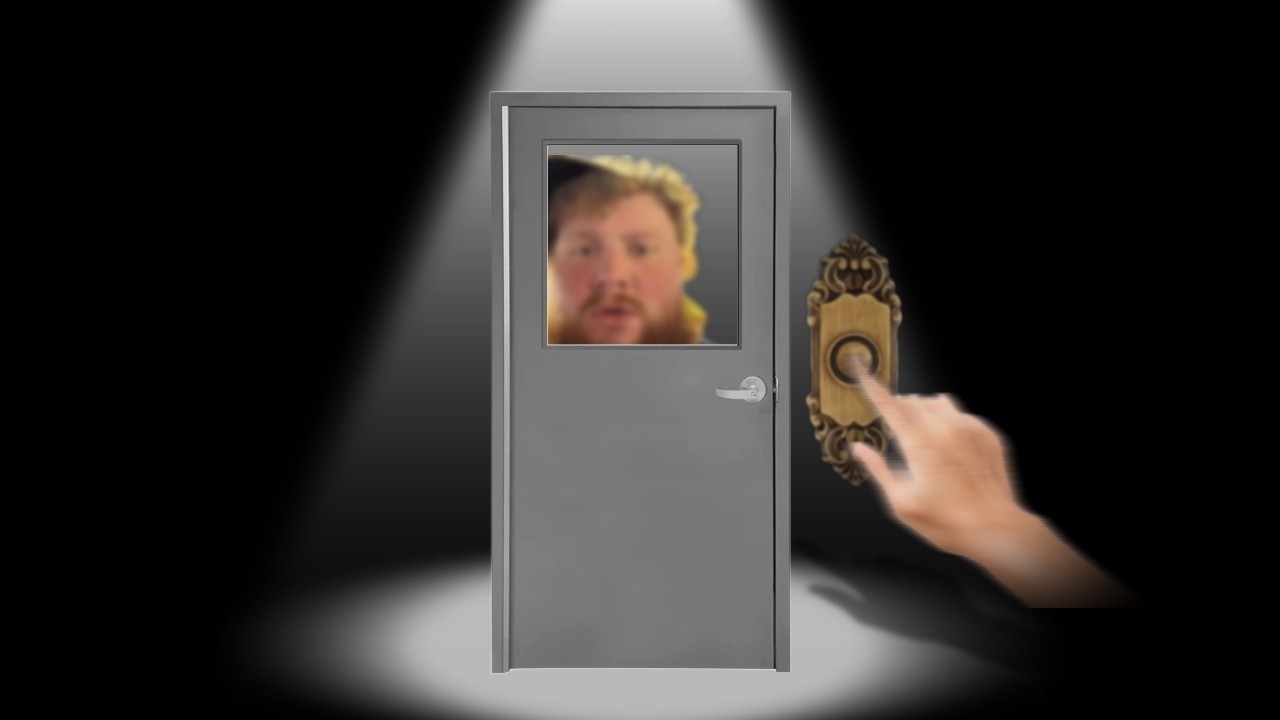 Knocked On The Wrong Door... | Ding Dong Ditch!