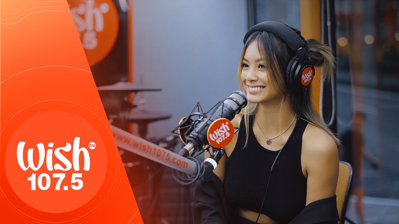 Ylona Garcia performs 