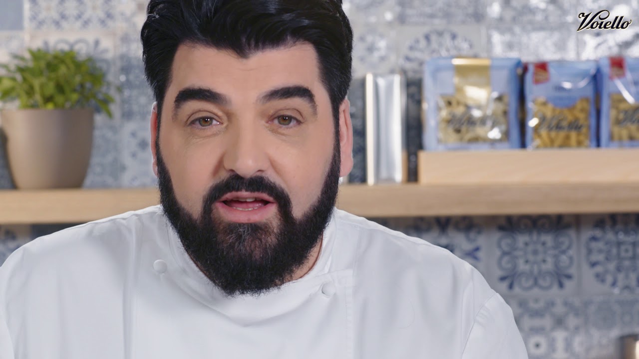 Linguine Voiello con pesce bandiera e finocchietto - La ricetta dello Chef Cannavacciuolo