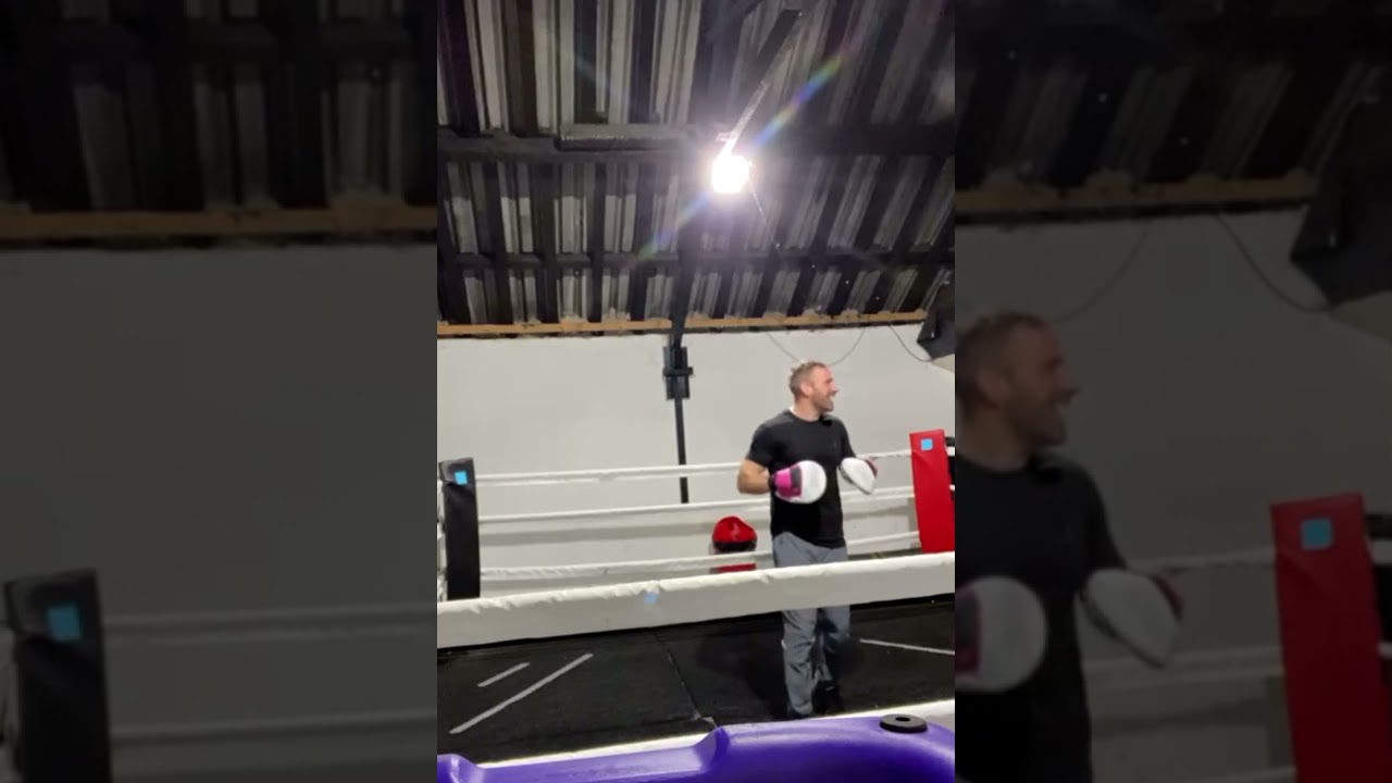 Liam Ditchy boxing 😁