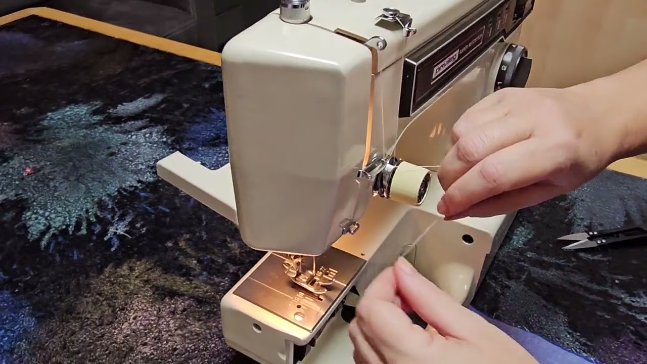Ober und Unter N&auml;hmaschine Privileg 518Q 2 einf&auml;del, Заправка швейной машины threading a sewing mach