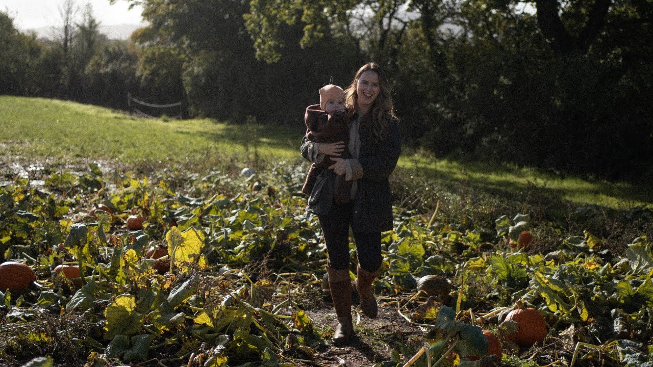 COSY OCTOBER FAMILY DIY WEEKEND