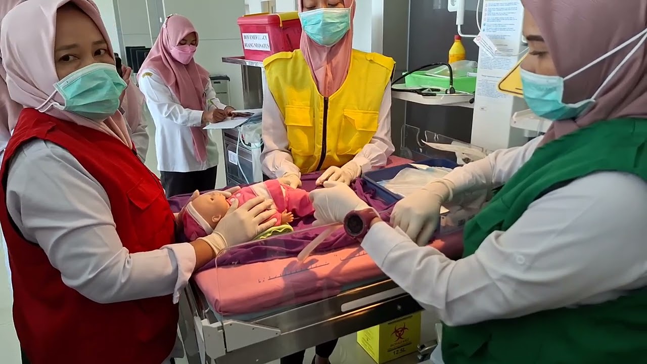 OJT (ON JOB TRAINING) NEONATAL DI RSUD SIMPANG LIMA GUMUL (SLG) KEDIRI