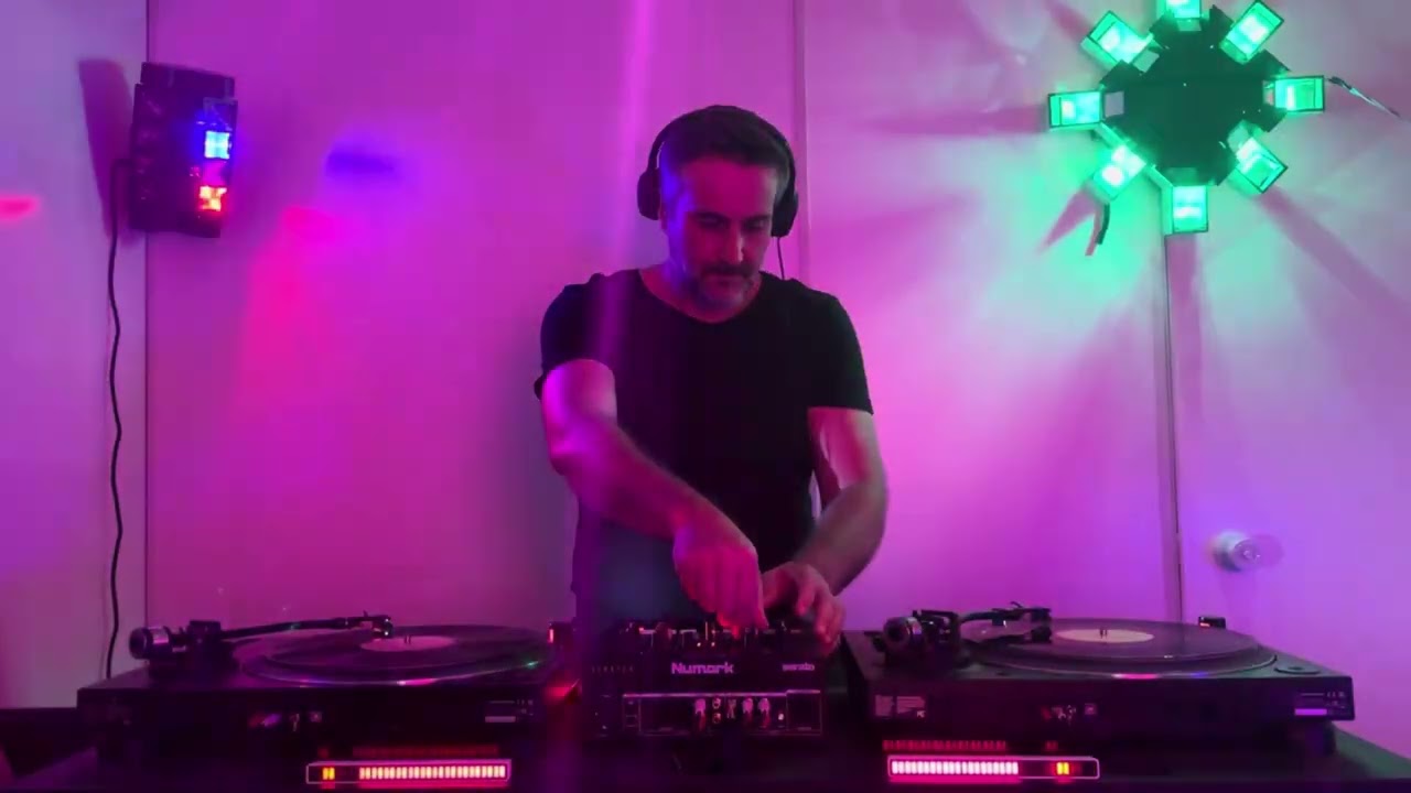 Anos 90 na Pista | Techno • House • Trance | 90s Club Vibes