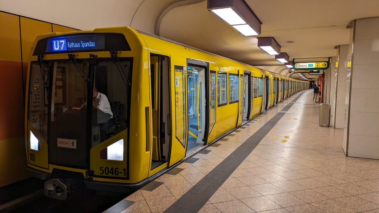 U-Bahn Berlin|Mitfahrt im H01 auf der U7 von Fehrbelliner Platz bis Rathaus Spandau
