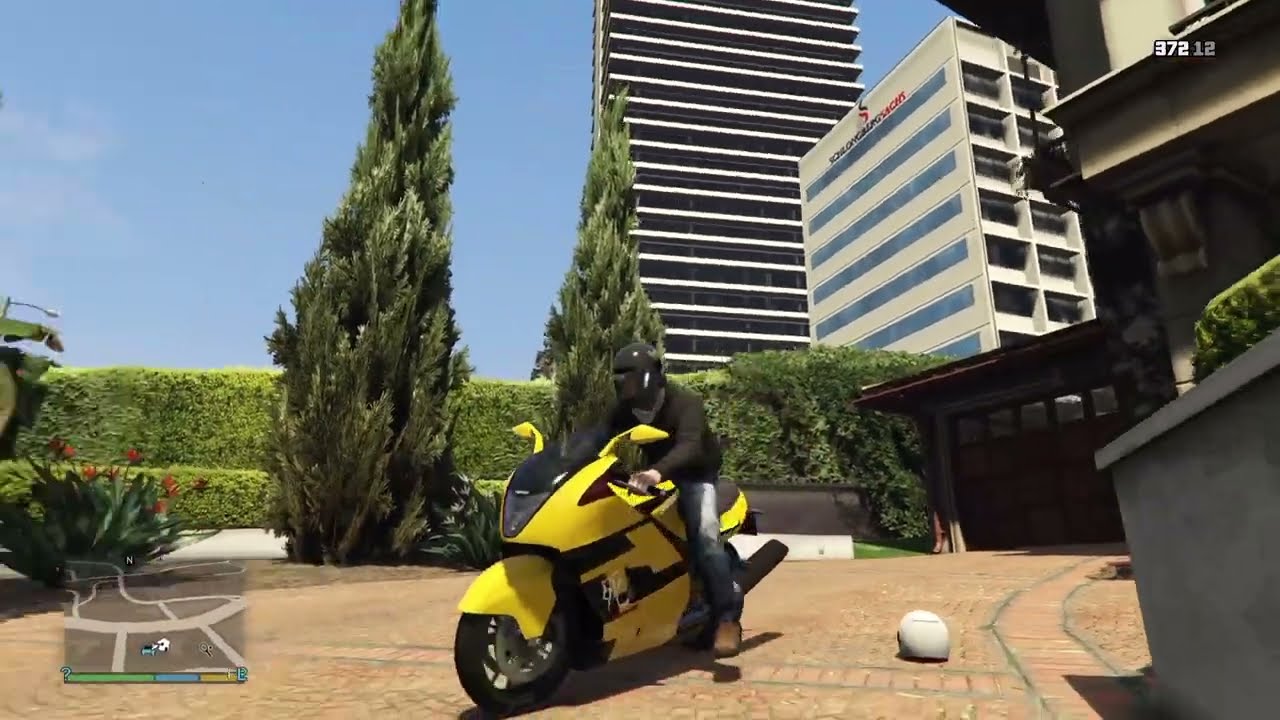 Evasive but DANGEROUS high risk Motorcycle Riding in GTAV PS5 Version to test Reactions to Traffic!