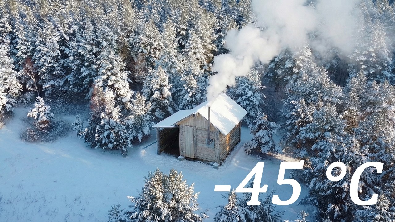 SURVIVING THE COLDEST NIGHT IN A SMALL WOODEN CABIN. CABIN LIFE. WINTER IS COMING!