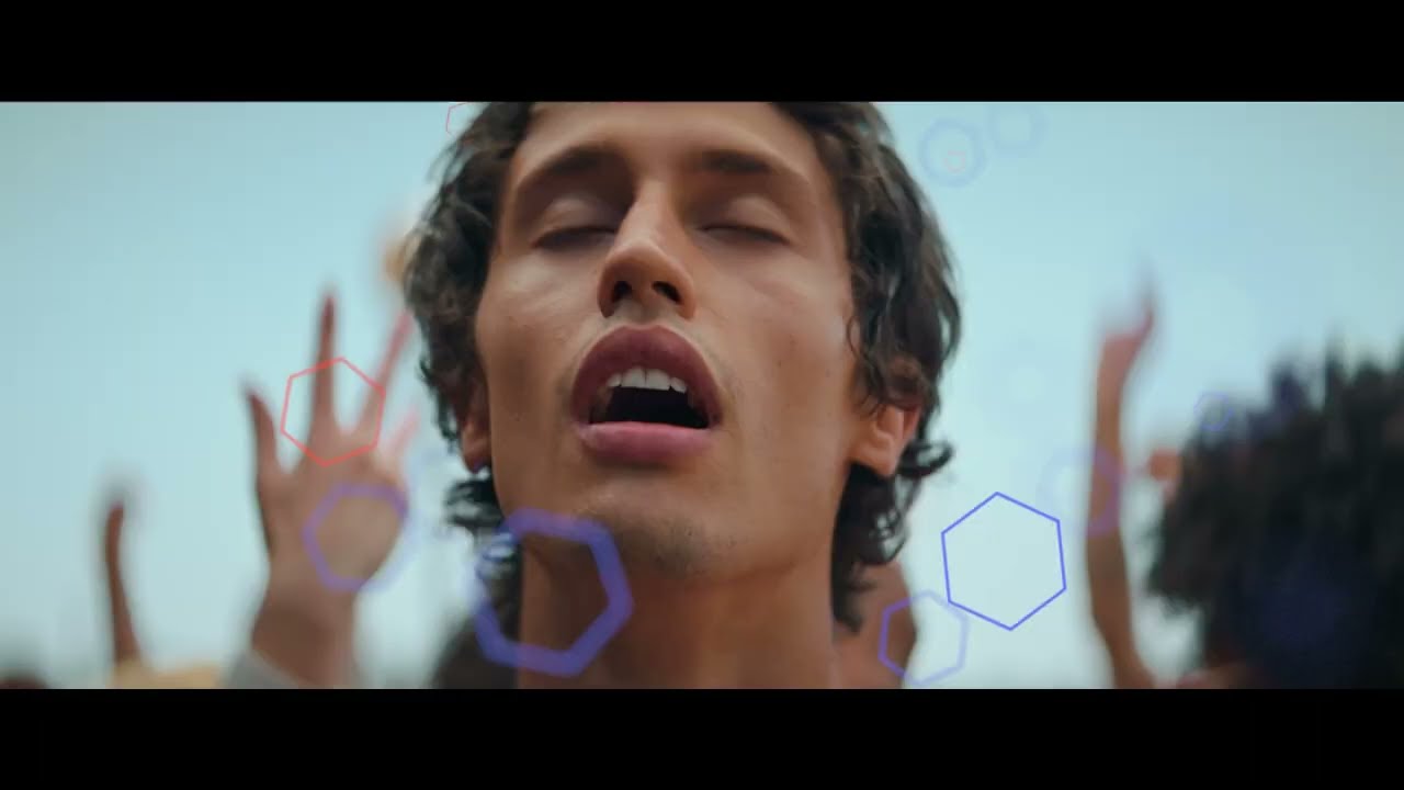 LELO HEX&trade; CONDOMS: Chemistry is Beautiful