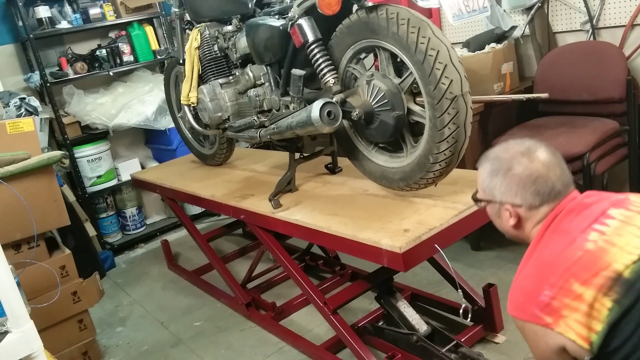 Homemade cycle lift