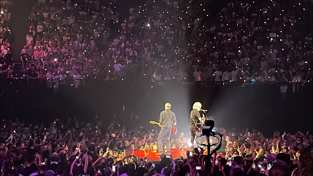 INDOCHINE - Kao-Bang Live 