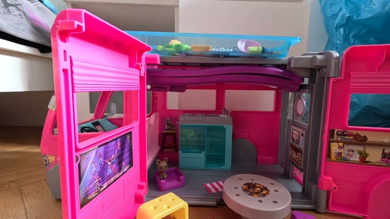 Barbie karavan snů 