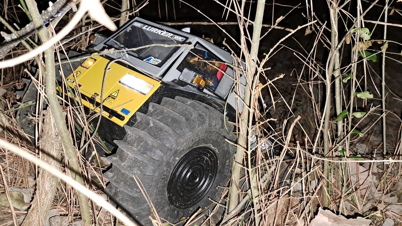 RC Sherp goes through Rough Terrain (King Kong RC Lucker)