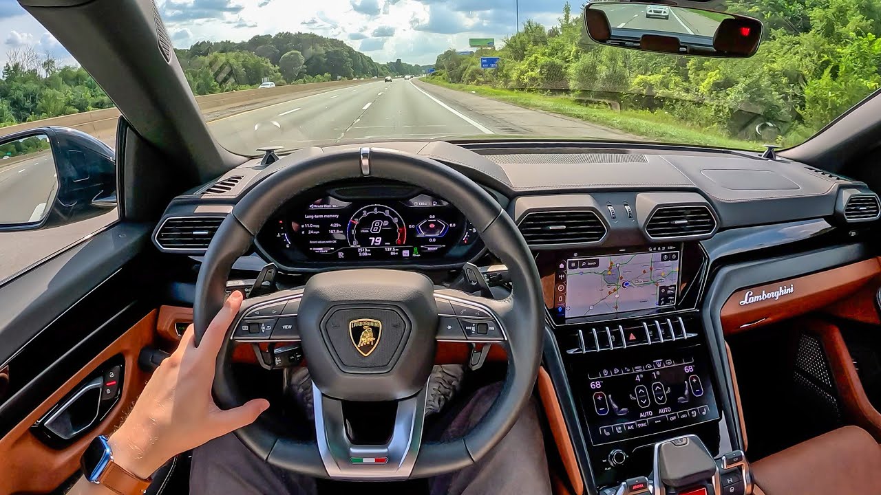 2023 Lamborghini Urus S - Twin Turbo V8 Hyper SUV City Commute
