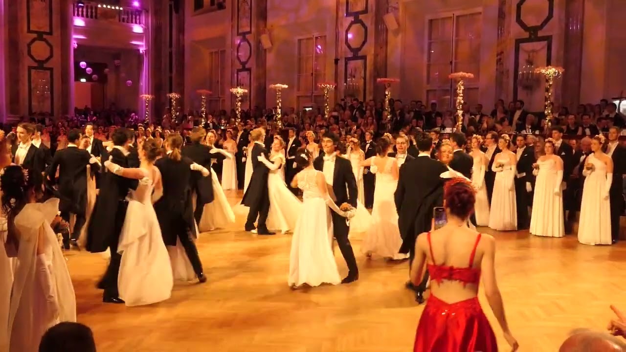 Juristenball 2024, Wien, Walzerformation und Walzer