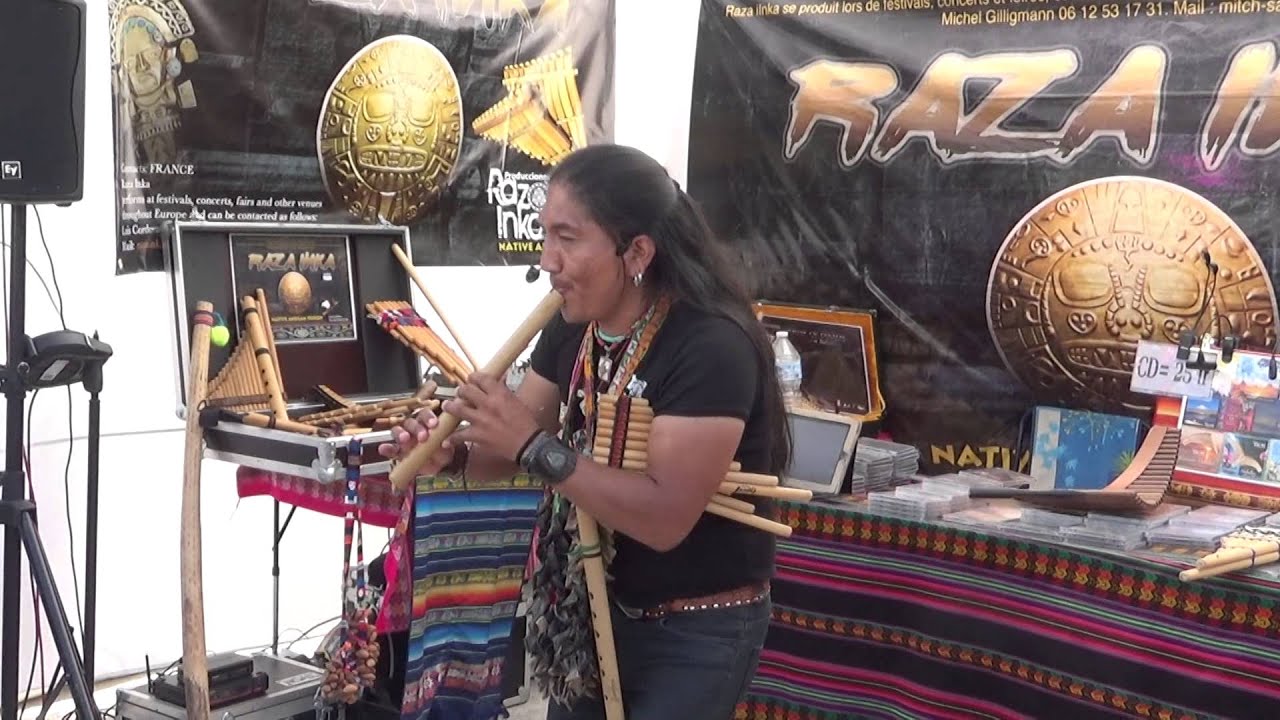 Luis Cordova 'RAZA INKA'  * Inkas Wambra * POW WOW Ornans 2015