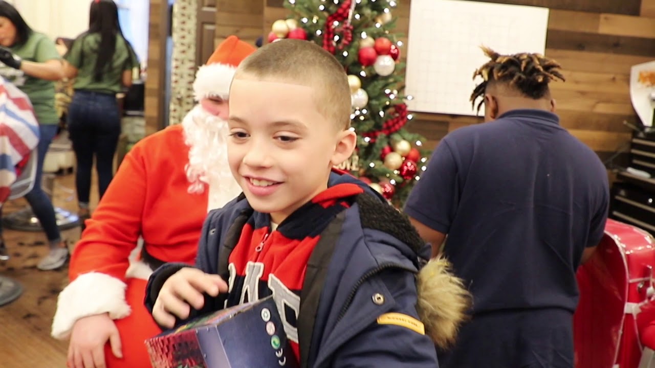 Holiday buzz: Barbershop gives free holiday cuts to PS 31 kids