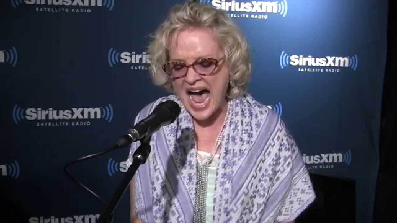 Christine Ebersole Sings 