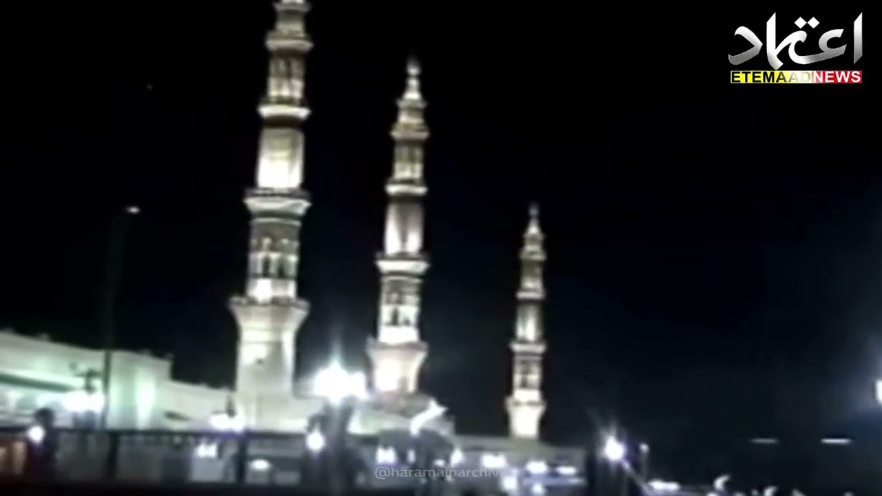 Rare recorded video - Adhan by Sheikh Esam Bukhari in Masjid Al Nabawi in 2003
