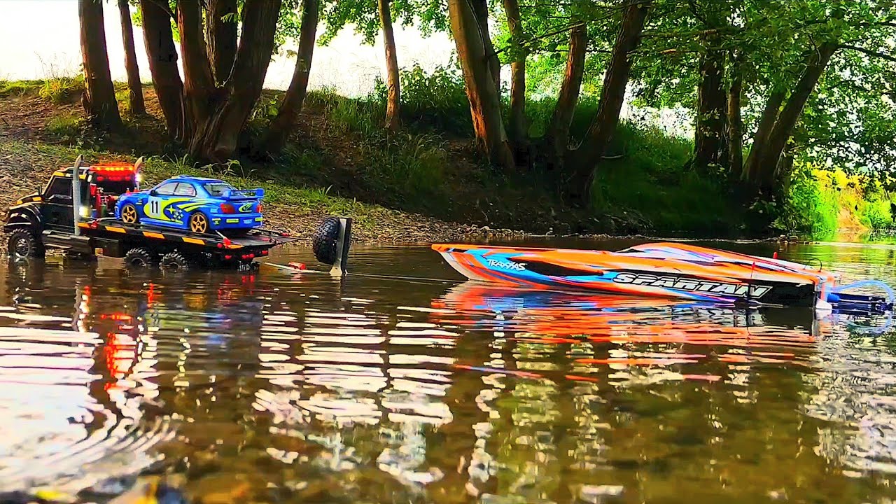 TRX6 Boat Launch and Recovery of the Traxxas DCB Spartan Rc Boat 6S