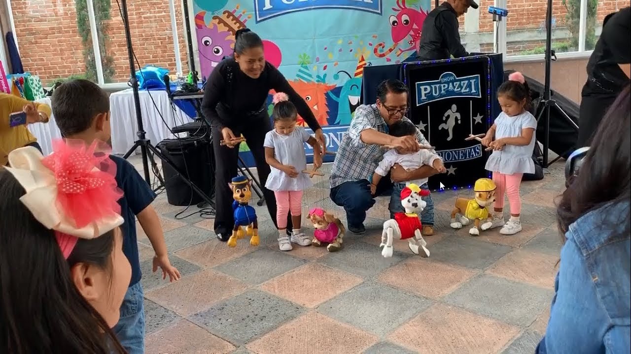 20190824 Show Pupazzi Marionetas