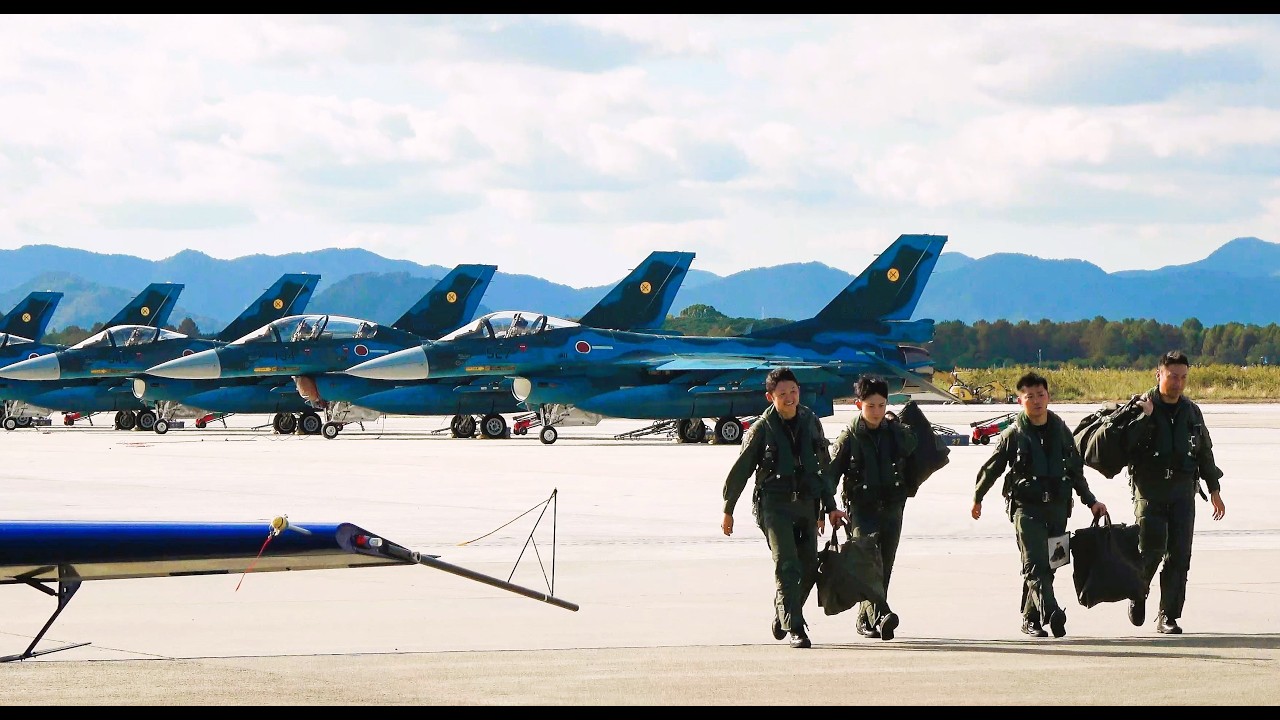 【4K】築城F2戦闘機パイロット。日本の西の空を守る精鋭たち。「築城基地航空祭2024」から。Maneuvering flight scene of an F2 fighter jet.