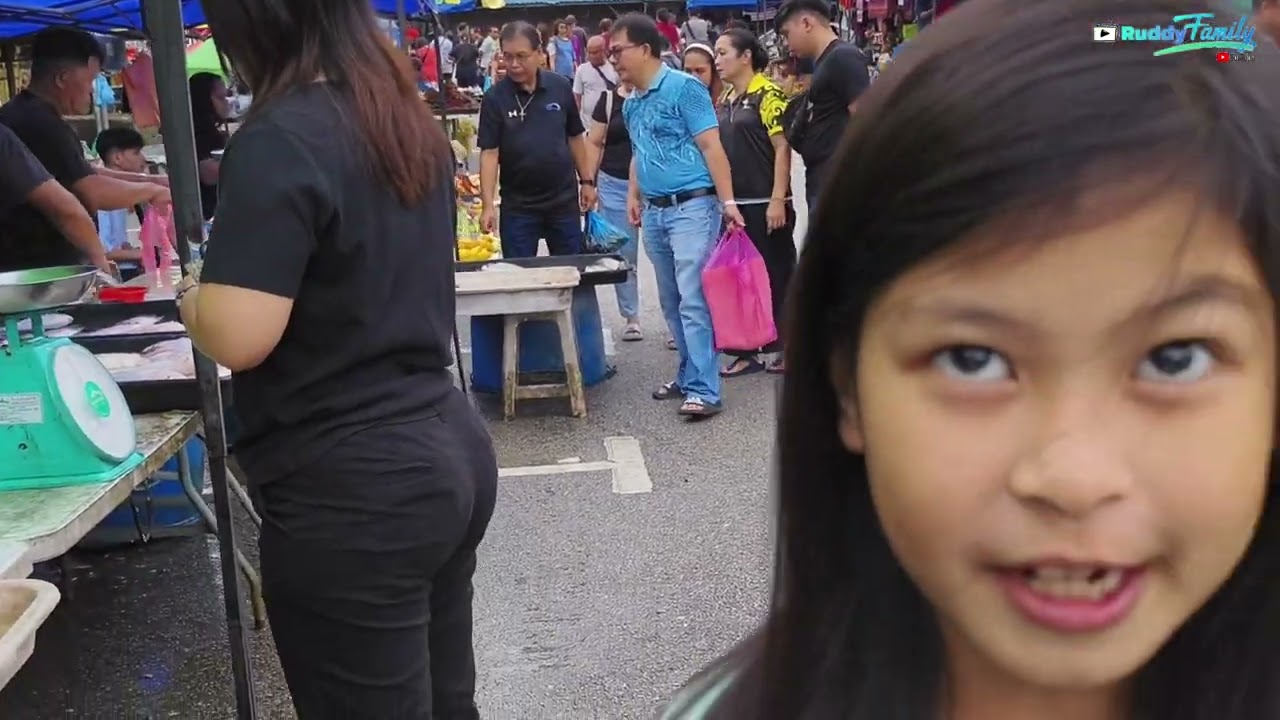 Suasana Pasar Basah di Kampung | Dekat Dengan Perbatasan Malaysia-Indonesia