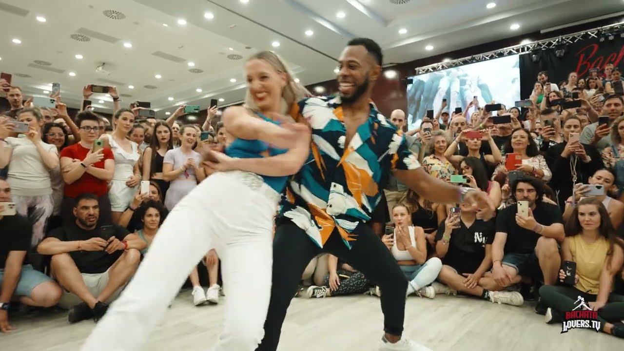 Ronald y Alba [La Botella - Maluma ] @ Congreso Bachata Spain  2023