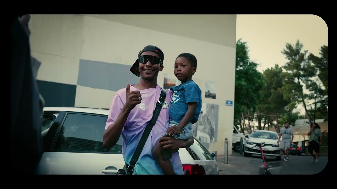 HIITCH & BILLY G & DJ LYCOX - BABY MAMA  ( clip officiel )