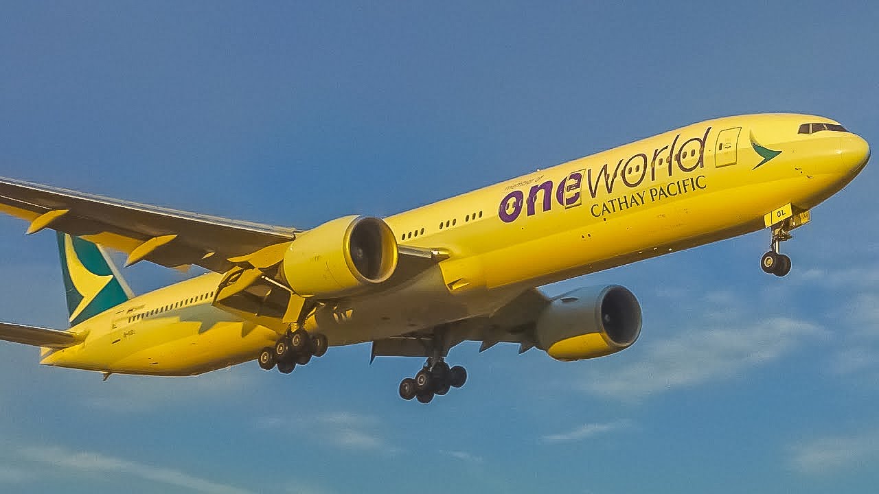 (4K) Beautiful Evening Arrivals at Toronto Pearson Int'l Airport