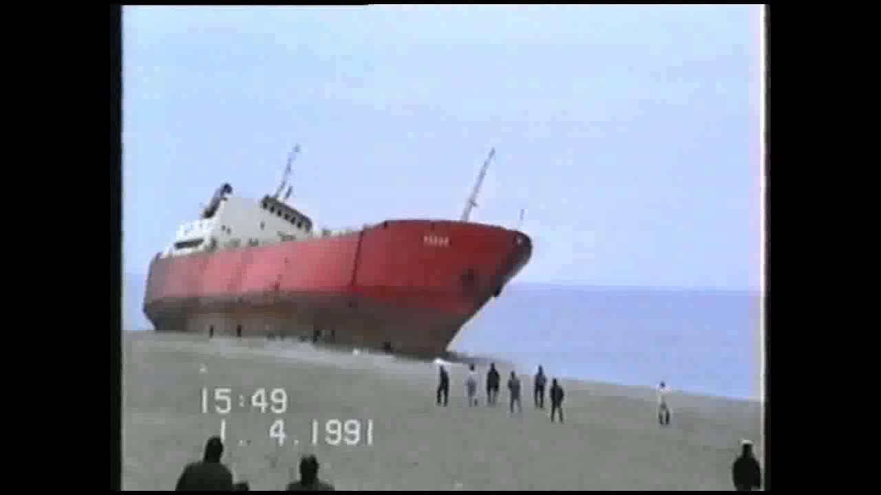 LO SPIAGGIAMENTO DELLA JOLLY ROSSO