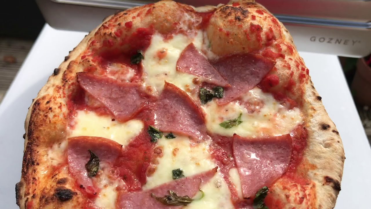 Using Wood in a Pizza Oven!