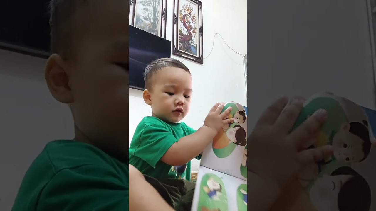 Học cũng phải quay phim mới chịu :))))
