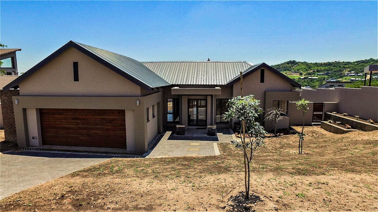 3 Bedroom House for sale in Mpumalanga | Lowveld And Kruger Park | Nelspruit Mbombela | |